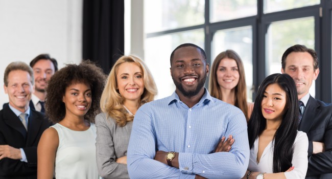 Portrait-of-successful-group-of-business-people